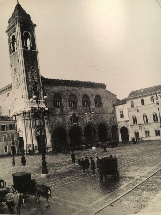 Appartement Res. Centro Storico à Fano Extérieur photo